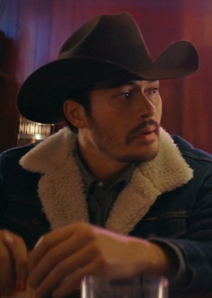 Henry Golding photo