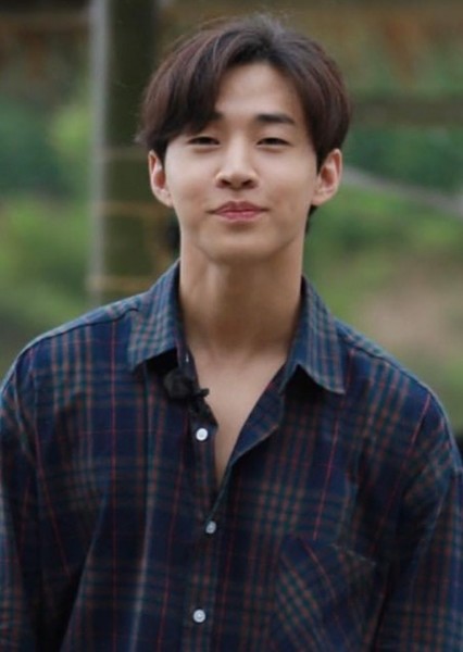 Henry Lau photo