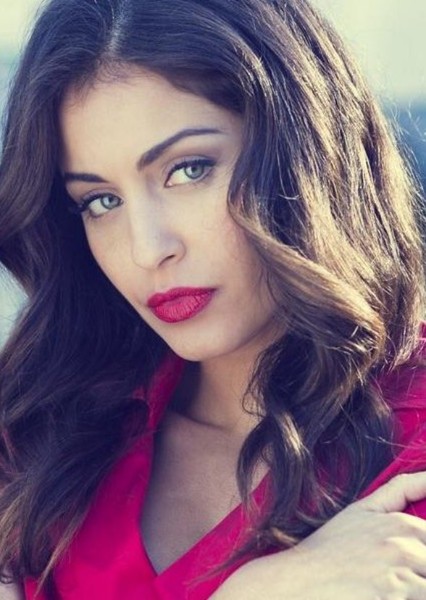 Hiba Abouk photo