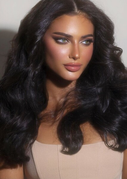 Hibah Youssef photo