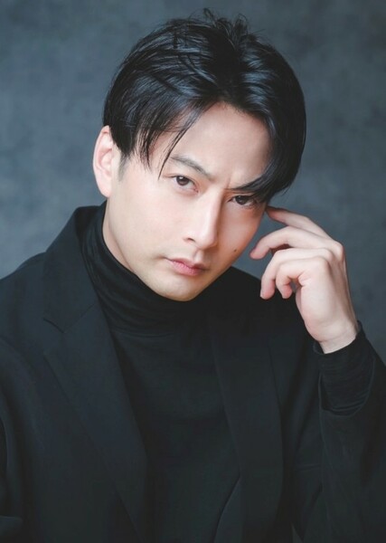 Hideo Ishiguro photo