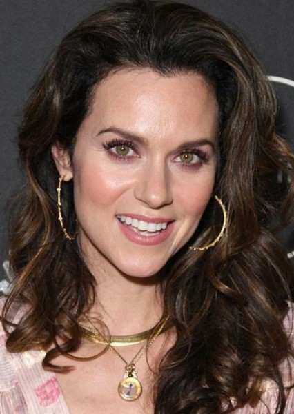 Hilarie Burton photo