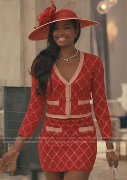 Hillary Banks photo