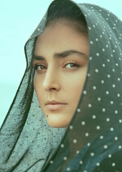 Hoda Zeinolabedin photo