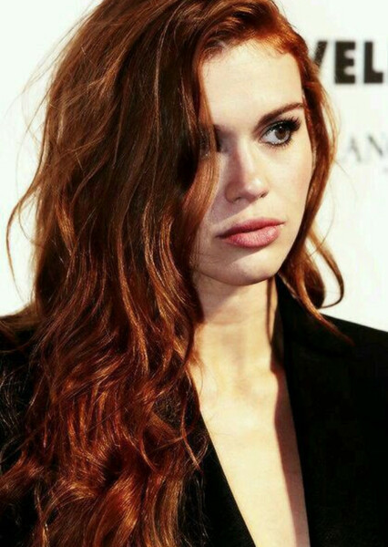 Holland Roden photo