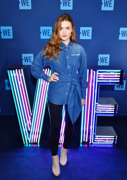 Holland Roden photo