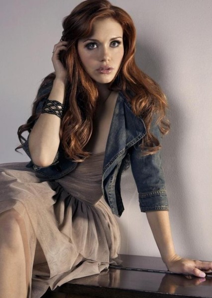 Holland Roden photo