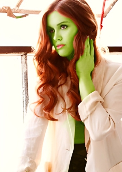 Holland Roden photo