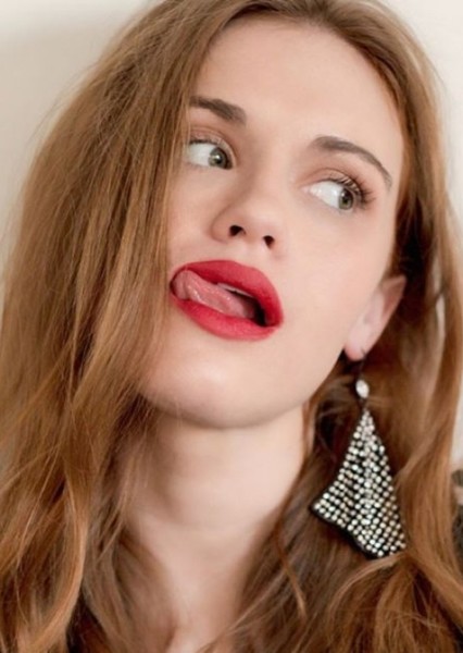 Holland Roden photo