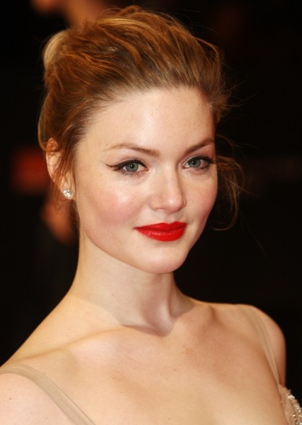 Holliday Grainger