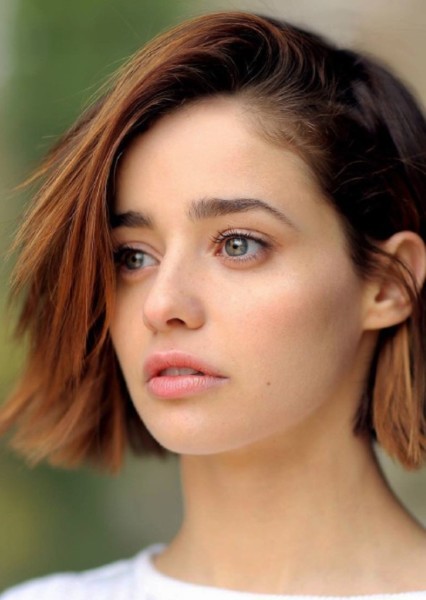 Holly Earl photo