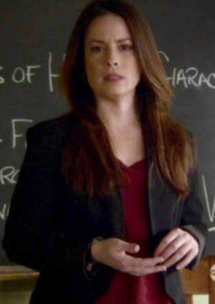 Holly Marie Combs