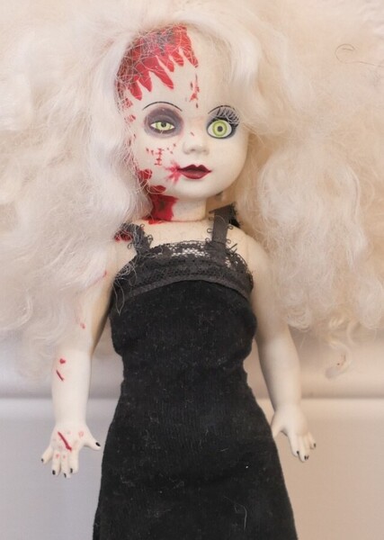 Hollywood (Living Dead Dolls)