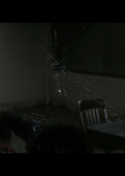 Hollywoodedge, Falling Glass Debris PE284601