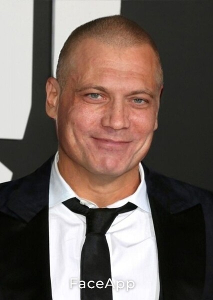 Holt McCallany photo