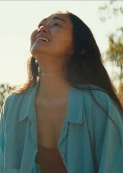 Hong Chau photo
