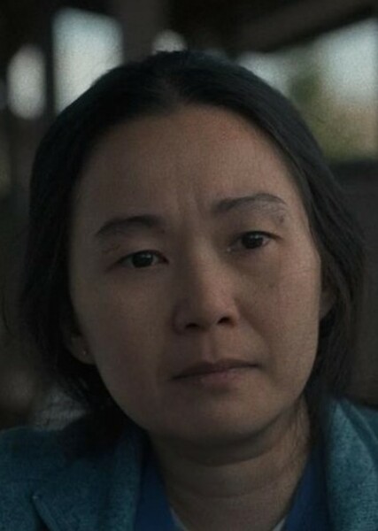 Hong Chau photo