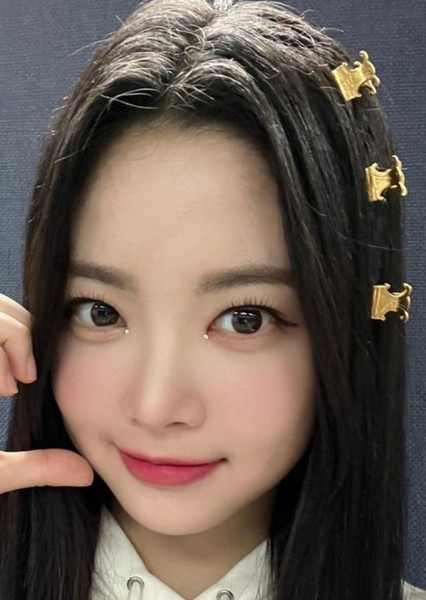 Hong Eunchae photo