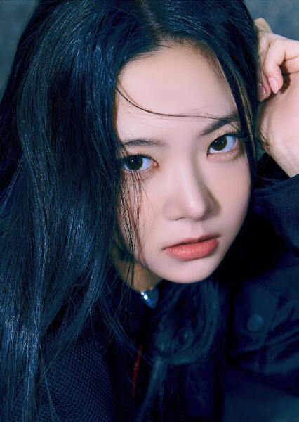 Hong Eunchae photo