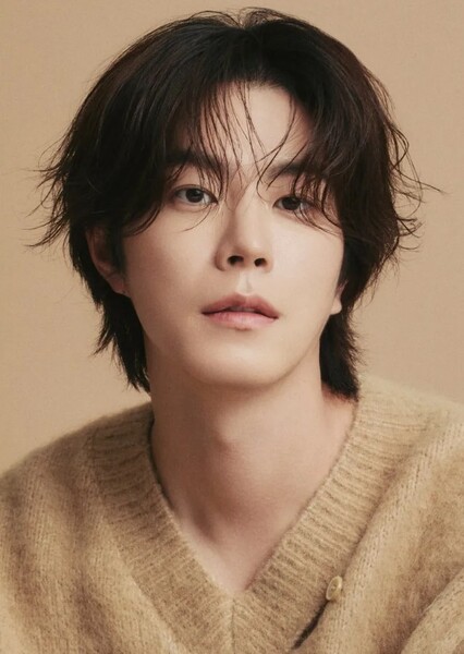 Hong Jong-hyun photo
