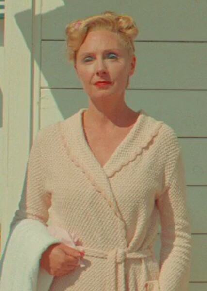 Hope Davis photo