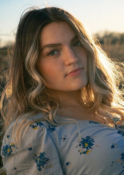 Hope Harding photo