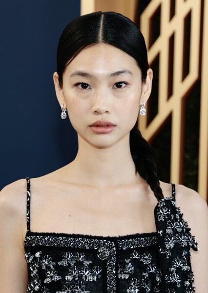 HoYeon Jung photo