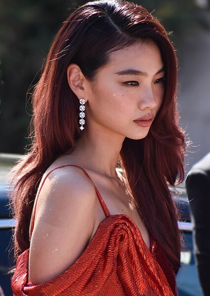HoYeon Jung photo