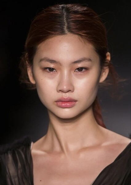 HoYeon Jung photo