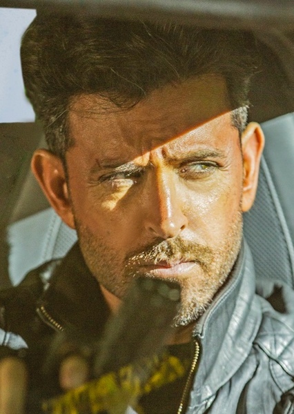 Hrithik Roshan photo