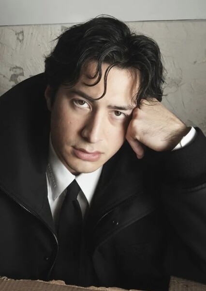 Hudson Williams photo