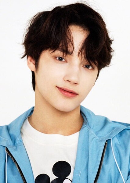 Huening Kai photo