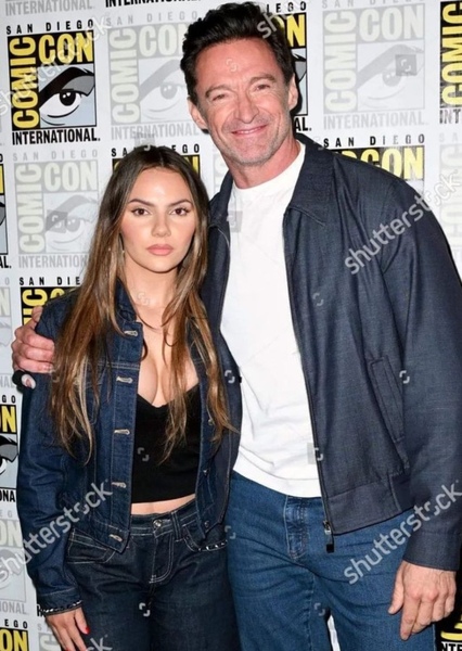 Hugh Jackman and Dafne Keen photo
