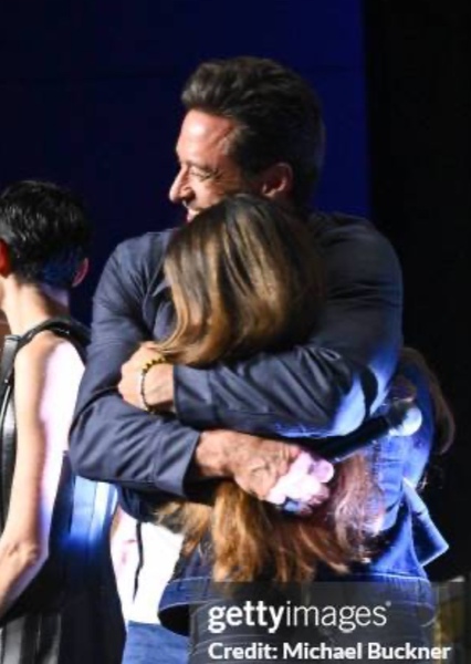 Hugh Jackman and Dafne Keen photo