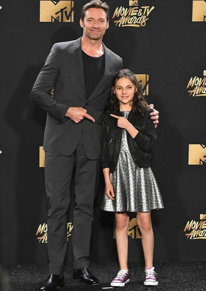 Hugh Jackman and Dafne Keen photo