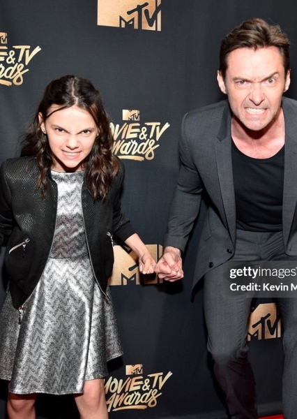Hugh Jackman and Dafne Keen photo