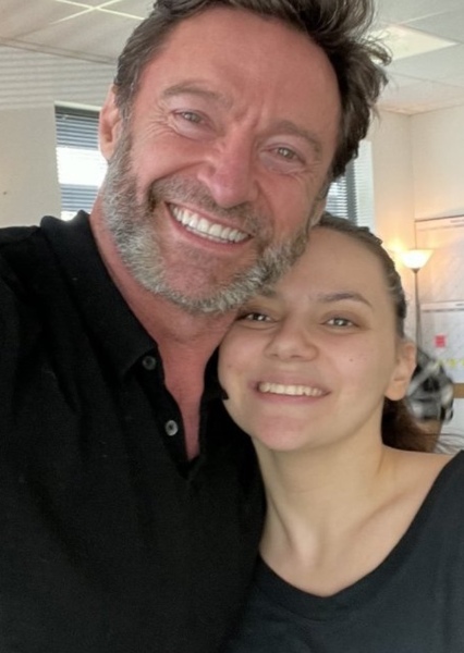 Hugh Jackman and Dafne Keen photo
