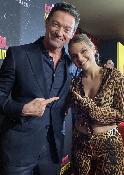 Hugh Jackman and Dafne Keen photo
