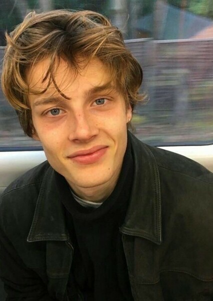 Hugh Laughton-Scott photo
