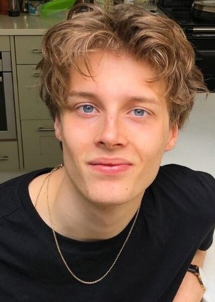 Hugh Laughton-Scott photo