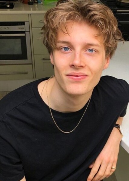 Hugh Laughton-Scott photo