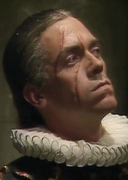 Hugh Laurie photo