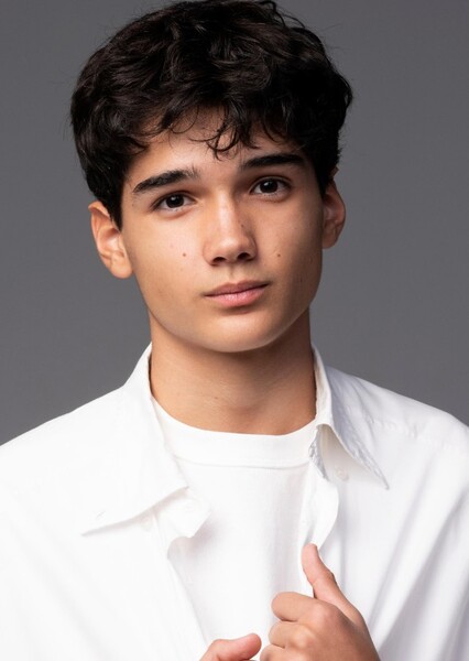 Hugo Fuertes photo
