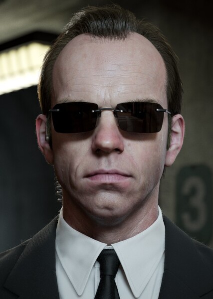 Hugo Weaving photo