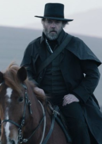 Hugo Weaving