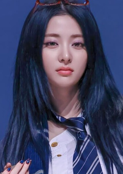 Huh Yunjin photo