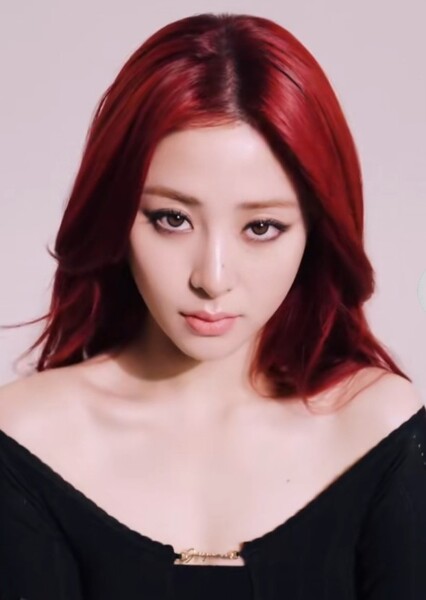 Huh Yunjin