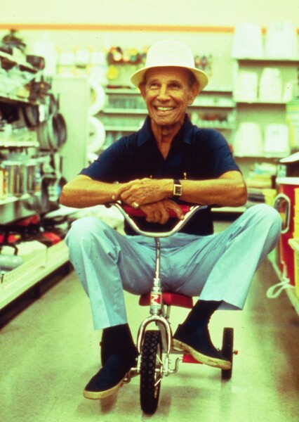 Hume Cronyn photo
