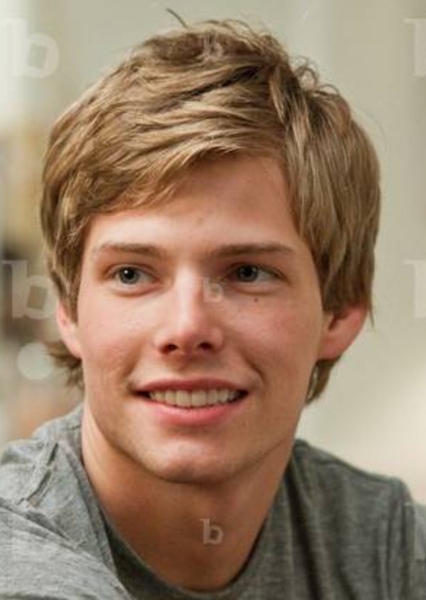 Hunter Parrish photo