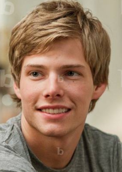 Hunter Parrish photo